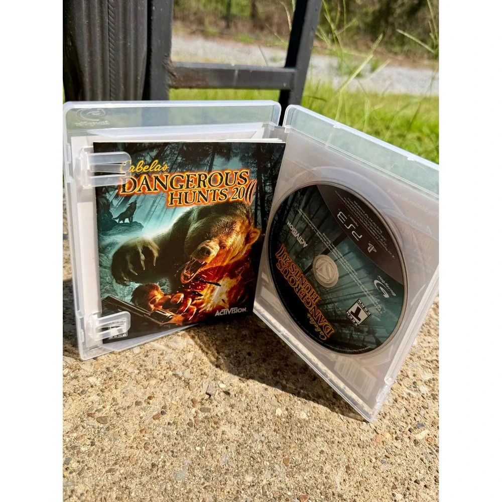 Cabelas Dangerous Hunts 2011 Sony PlayStation 3 PS3 Game Activision CIB Tested